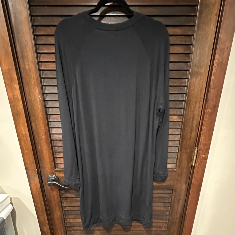 Daily Ritual Classic Black Dress - Picture 4 of 6